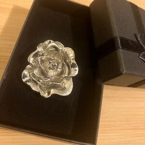 Beautiful Silver Rose Ring